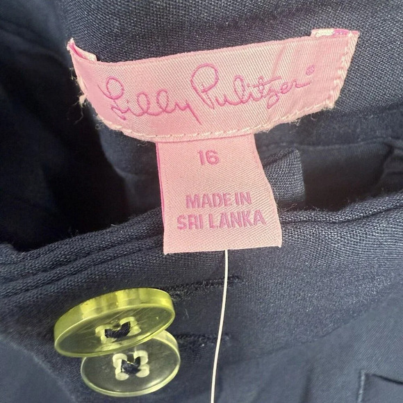 Lilly Pulitzer Joette Stretch Dinner Shorts Size 16 Midnight Navy Plus NWT *FLAW - Picture 6 of 8